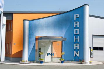 PROHAN - Produktionshalle - Baujahr 2006 - Eingangsbereich außen